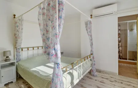 Location Maison 10 personnes à Sainte Maxime - Photo 4