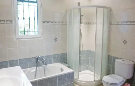 Location Maison 8 personnes à Salernes - Photo 35