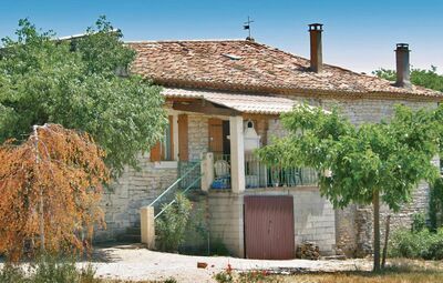 Maison 4 personnes à Barjac FLG188