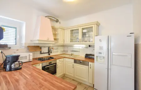 Location Maison 12 personnes à Kastel Luksic - Photo 3