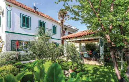 Location Maison 12 personnes à Kastel Luksic - Photo 13