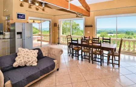 Location Maison 12 personnes à Montaren et St Mediers - Photo 2