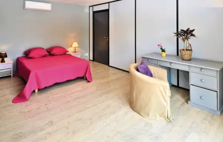 Location Maison 12 personnes à Montaren et St Mediers - Photo 16