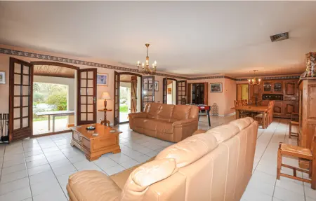 Location Maison 10 personnes à Prades - Photo 2