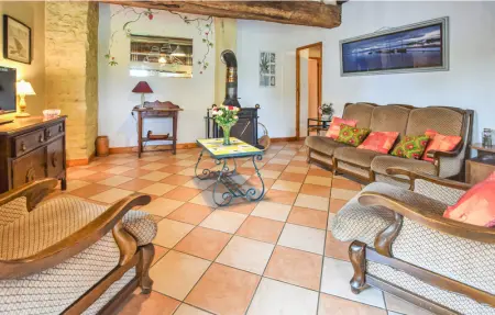 Location Maison 7 personnes à St. Germain du Pert - Photo 12