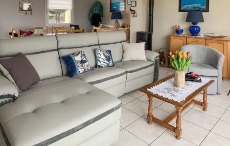 Nice home Saint Germain, Maison 6 personnes à Saint Germain sur Ay - Photo 2