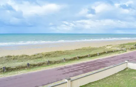 Nice home Saint Germain, Maison 6 personnes à Saint Germain sur Ay - Photo 9