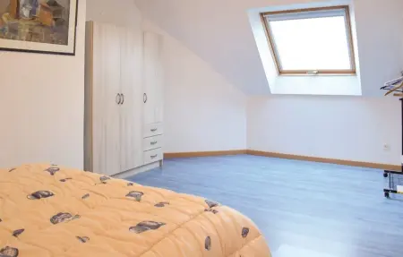 Nice home Saint Germain, Maison 6 personnes à Saint Germain sur Ay - Photo 16