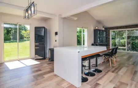 Location Maison 12 personnes à Trets - Photo 3