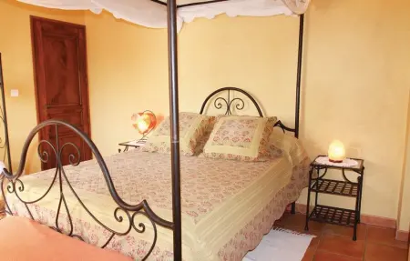 Location Maison 8 personnes à Châteaurenard - Photo 8