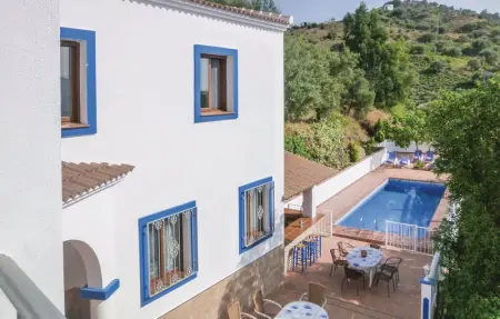 Location Maison 15 personnes à Sayalonga - Photo 6