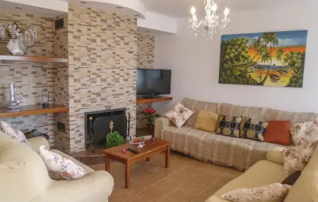 Location Maison 15 personnes à Sayalonga - Photo 14