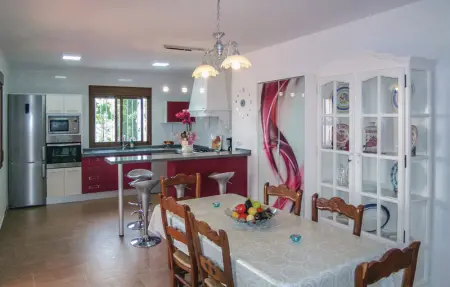 Location Maison 15 personnes à Sayalonga - Photo 17