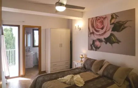 Location Maison 15 personnes à Sayalonga - Photo 23