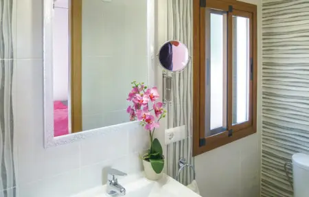 Location Maison 15 personnes à Sayalonga - Photo 27