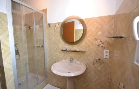 Location Maison 6 personnes à Caromb - Photo 18