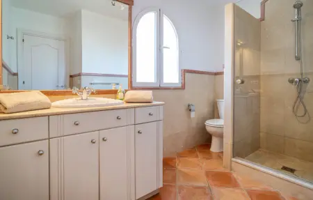 Location Maison 14 personnes à Las Lagunas de Mijas - Photo 35