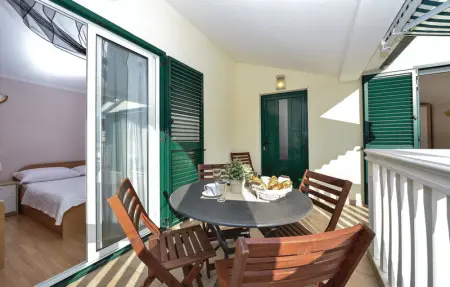 Location Maison 8 personnes à Murter - Photo 14