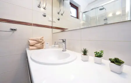 Location Maison 8 personnes à Murter - Photo 30