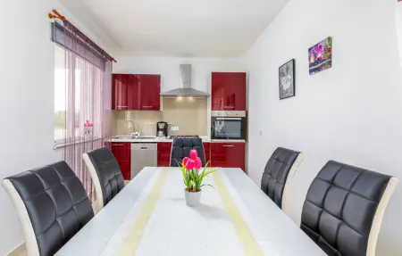 Location Maison 8 personnes à Valbandon - Photo 2