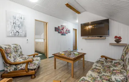 Location Maison 6 personnes à Bosiljevo - Photo 32