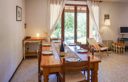 Location Maison 6 personnes à Pierrerue - Photo 4