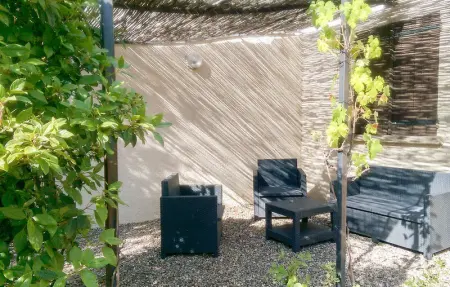 Location Maison 6 personnes à Pierrerue - Photo 6