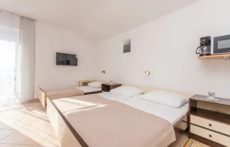 Location Appartement 3 personnes à Sveti Filip i Jakov - Photo 6