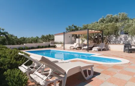 Location Maison 11 personnes à Milna - Photo 9