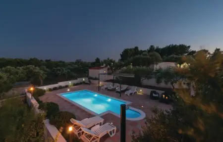 Location Maison 11 personnes à Milna - Photo 29