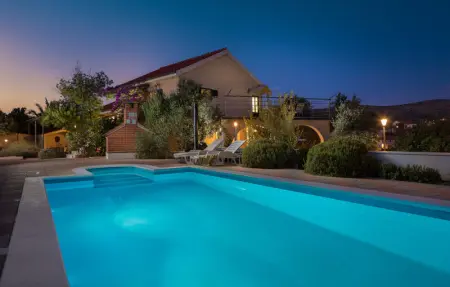 Location Maison 11 personnes à Milna - Photo 31