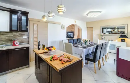 Location Maison 11 personnes à Milna - Photo 36