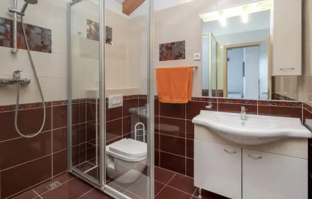 Location Maison 11 personnes à Milna - Photo 46