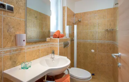 Location Maison 11 personnes à Milna - Photo 47