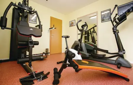 Location Maison 11 personnes à Milna - Photo 49