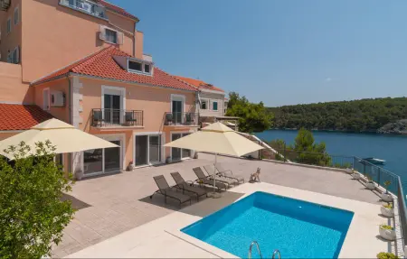 Location Maison 8 personnes à Milna - Photo 6