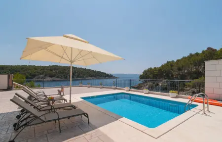 Location Maison 8 personnes à Milna - Photo 10