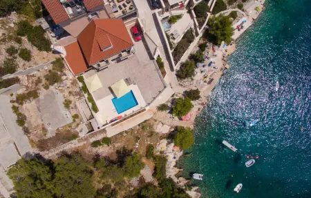 Location Maison 8 personnes à Milna - Photo 16