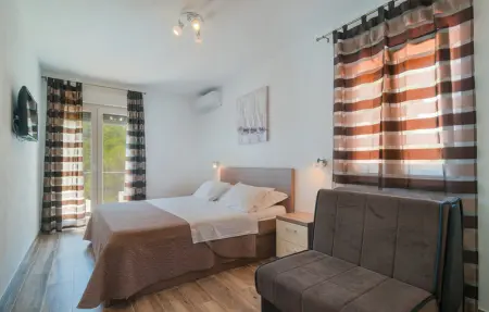 Location Maison 8 personnes à Milna - Photo 36