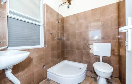 Location Maison 7 personnes à Dubrava - Photo 32