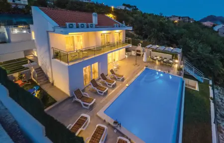 Location Maison 10 personnes à Kucine - Photo 4