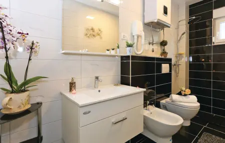 Location Maison 10 personnes à Kucine - Photo 35