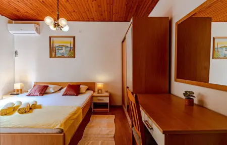 Location Maison 18 personnes à Lumbarda - Photo 35