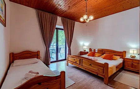 Location Maison 18 personnes à Lumbarda - Photo 38