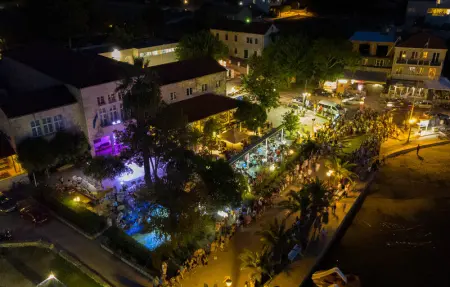 Location Maison 18 personnes à Lumbarda - Photo 52