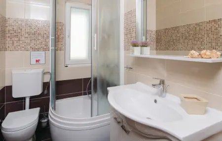 Location Maison 6 personnes à Prigradica - Photo 49