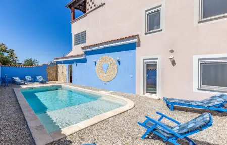 Location Maison 13 personnes à Pomer - Photo 1