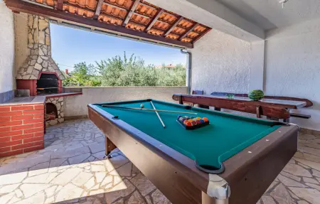 Location Maison 13 personnes à Pomer - Photo 2