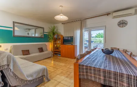 Location Maison 13 personnes à Pomer - Photo 3