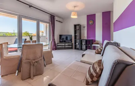 Location Maison 13 personnes à Pomer - Photo 4